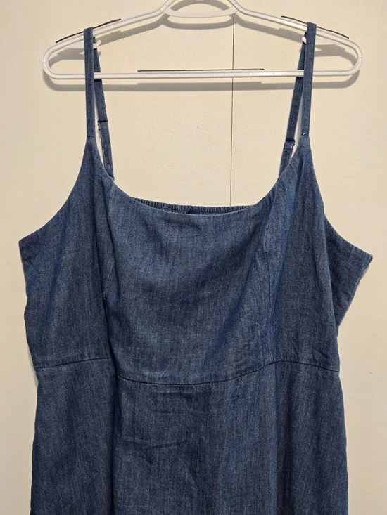 Old Navy XXL Chambray Sundress – Smocked Bodice 100% Cotton - Picture 3 of 6